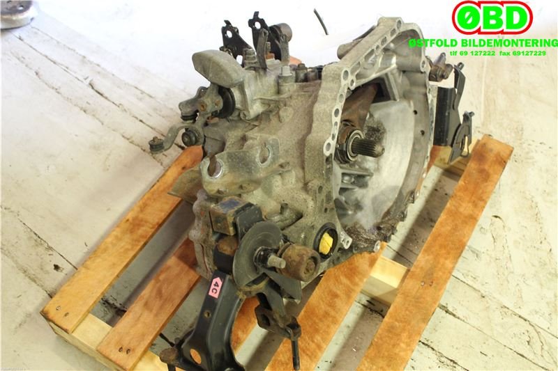 Girkasse manuell til Toyota Avensis 2003-2008 (Type II) (TOYOTA|303002D091|)