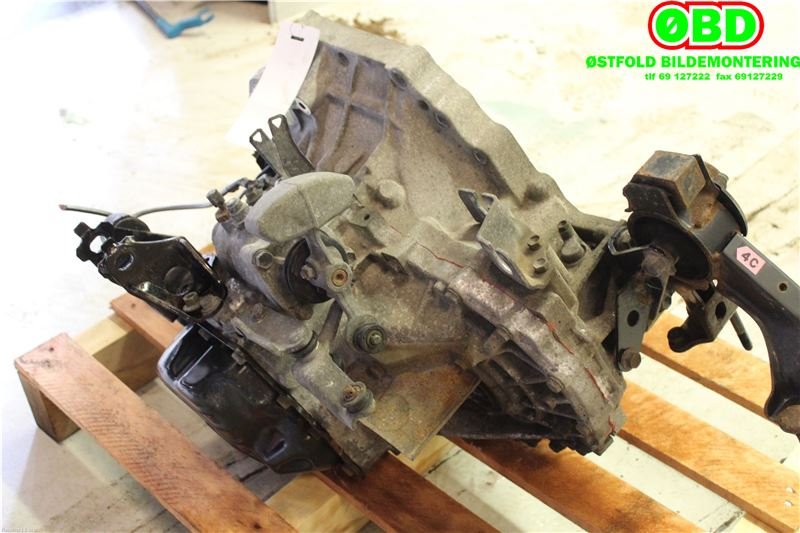 Girkasse manuell til Toyota Avensis 2003-2008 (Type II) (TOYOTA|303002D091|)