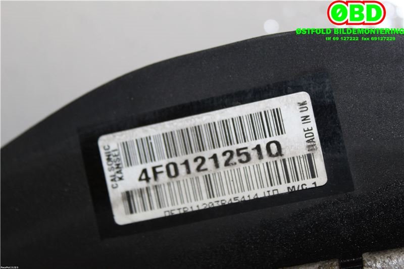 Radiator (manuell gir) til Audi A6 2005-2008 (Type III, Fase 1) (C6) (C6) (AUDI|4F0 121 251 Q||4F0121251Q)
