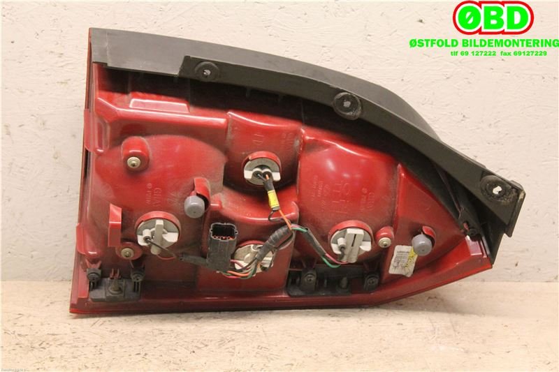 Baklykt venstre til Hyundai Tucson 2003-2009 (HYUNDAI|924012E010|)