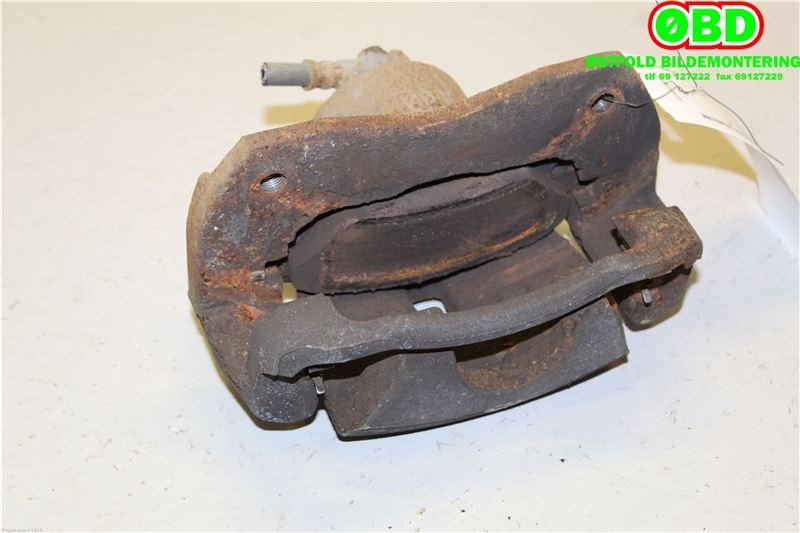 Bremsecaliper venstre foran til Toyota RAV4 2013-2015 (Type IV, Fase 1) (TOYOTA|4775042091|)
