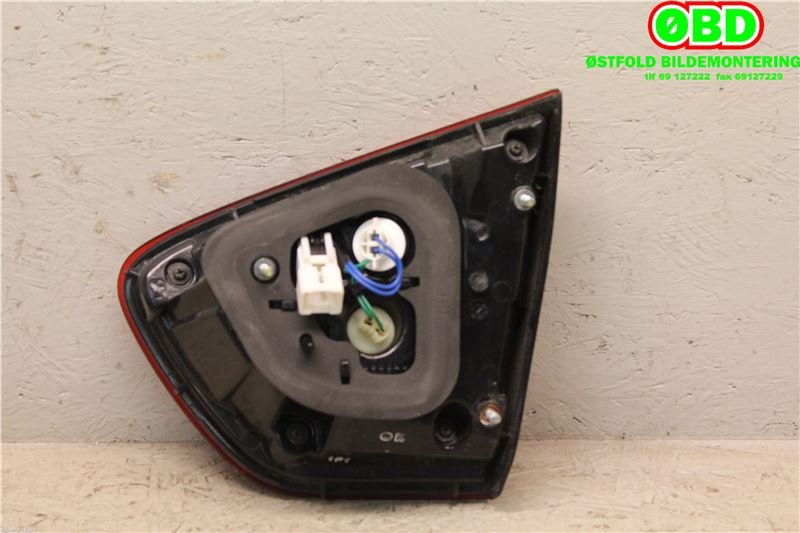 Baklykt venstre indre til Kia Rio 2011-2017 Type III  (KIA|924031W200|)