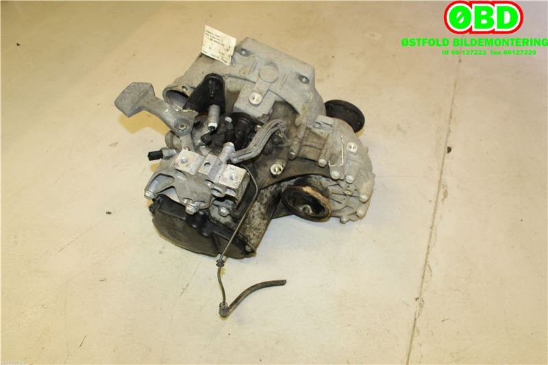 Girkasse manuell til Škoda Octavia 2009-2013 (Type II, Fase 2)  (SKODA|0A4 300 046 E|LHW|)