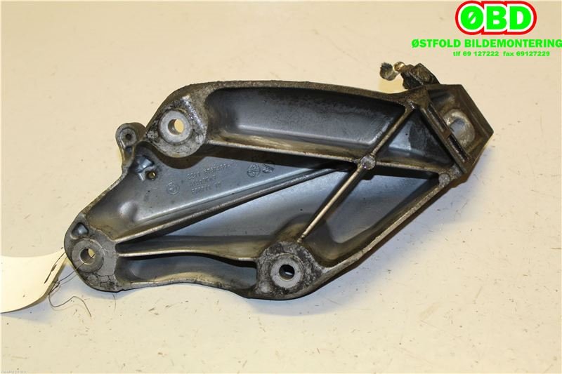 Motorfeste til BMW X6 2008-2014 (E71/E72) (E71/E72) (BMW|22116787489|)