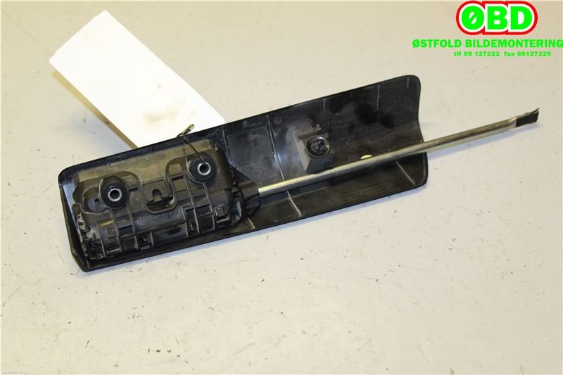 Dørhåndtak inv høyre til VW Transporter / Caravelle 2003-2009 (Fase 1) (T5) (T5) (7H0 843 188 A||7H0843188A)