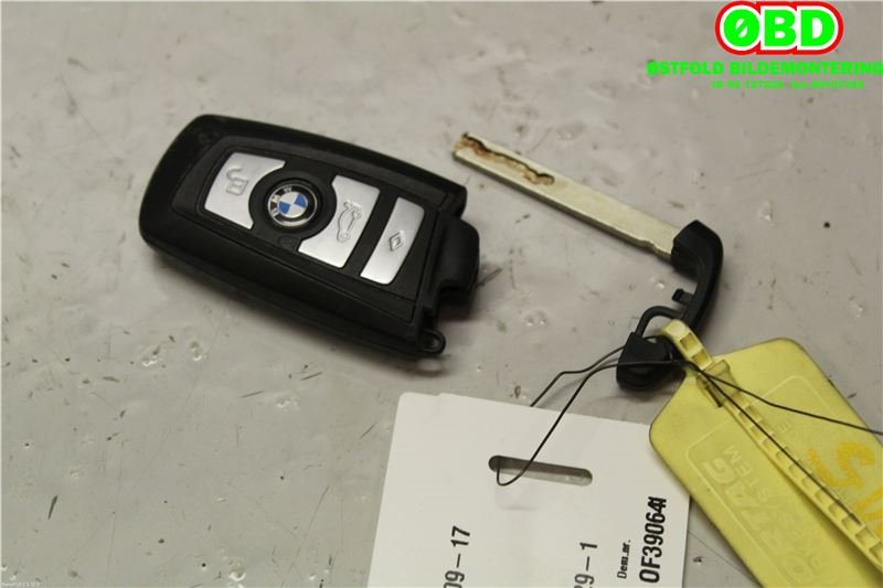 Nøkkel til BMW 5-Serie 2010-2017 (F10/F11) (F10/F11) (BMW|66 12 8 723 588|)