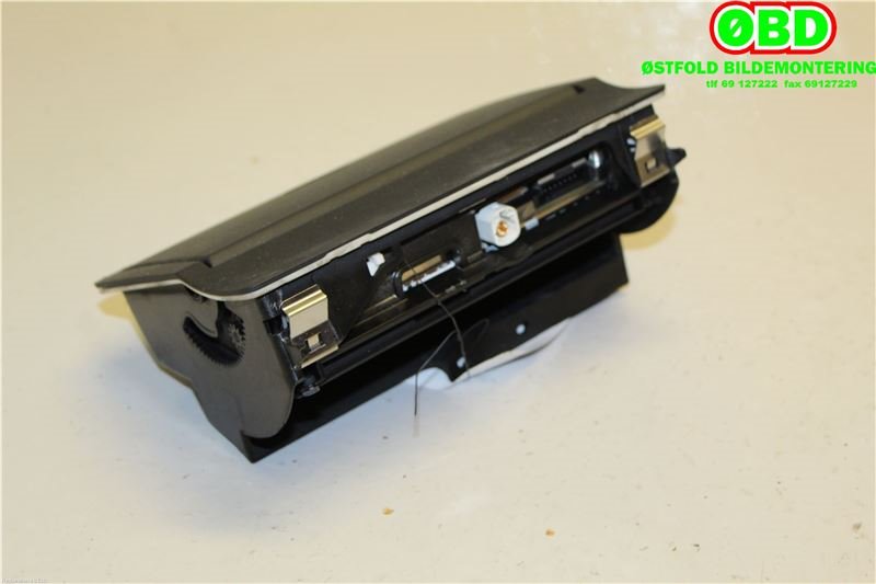 Bilstereo navigasjon til Audi A1 2010-2014 (Type I, Fase 1)  (AUDI|8X0 919 603 A|8X0 919 603 B|8X0857273B)