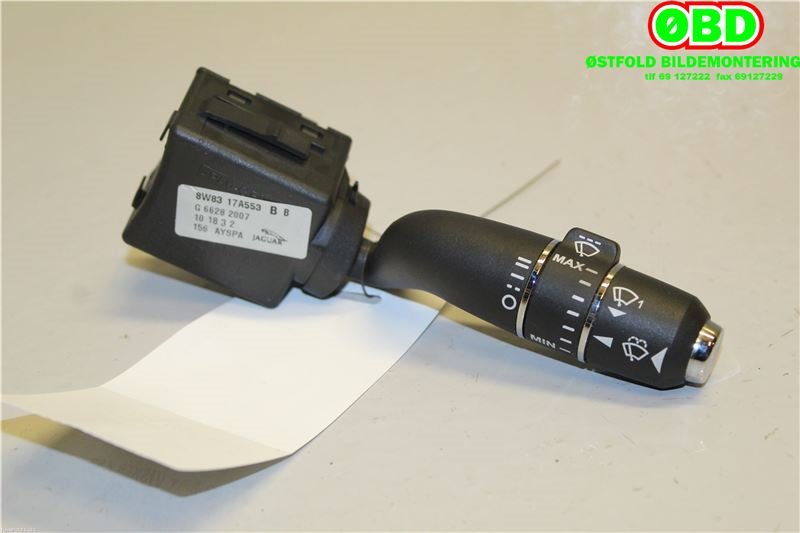 Bryter visker til Jaguar XJ X351, 2010-->>  (JAGUAR|C2Z11721)