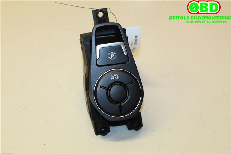 Bryter elektrisk håndbrekk/parkbrems til Hyundai i40 2012-2017 (HYUNDAI|937663Z0104X||937663Z010)