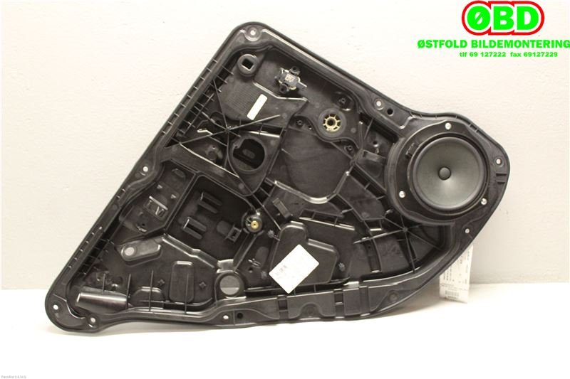 Ruteheis til Mercedes ML 2011-2015 (Fase 1) (W166) (W166) (MERCEDES|A 166 730 01 79|)
