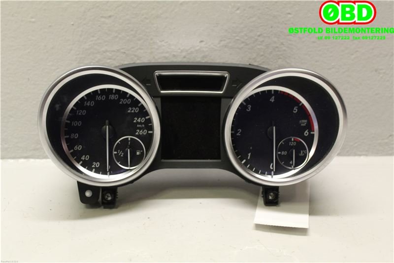 Instrumentpanel til Mercedes ML, 2011-2015 (Fase 1) (W166) (W166) (MERCEDES|A 166 900 26 05)