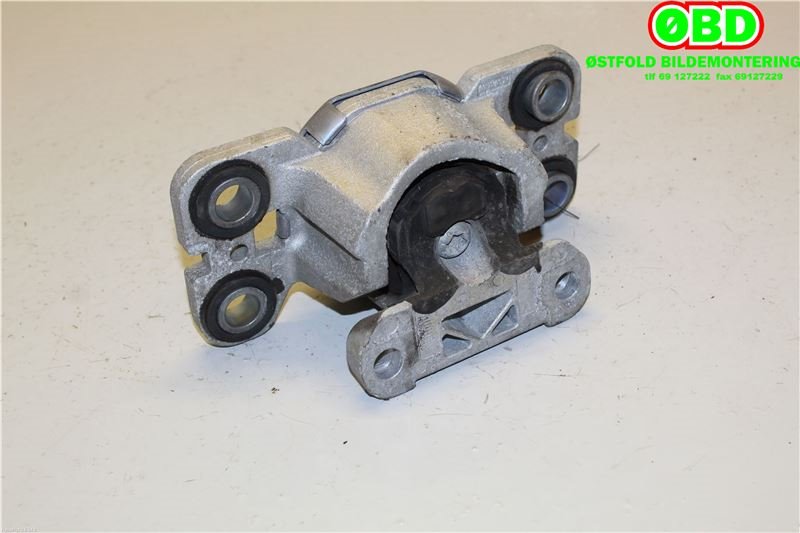 Motorfeste til Volvo V70 2014-2016 (Type III, Fase 2)  (VOLVO|30636631|)