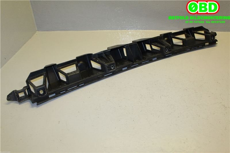 Diverse deler til Mercedes ML 2011-2015 (Fase 1) (W166) (W166) (MERCEDES|A 166 885 01 65||1668850165)