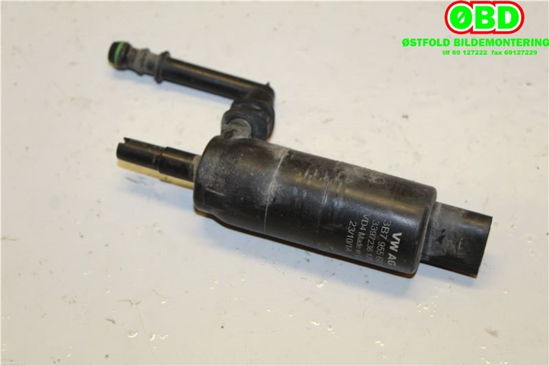 Spylerpumpe til VW Golf VI 2008-2012 (VOLKSWAGEN|3B7 955 681||3B7955681)