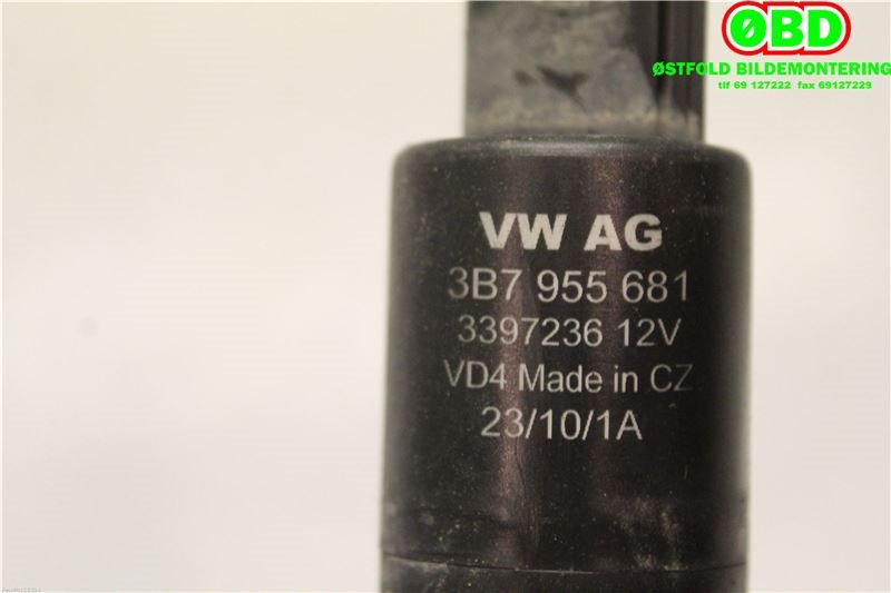 Spylerpumpe til VW Golf VI 2008-2012 (VOLKSWAGEN|3B7 955 681||3B7955681)