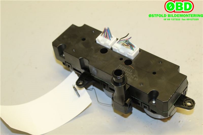 Varmeapparat betjening til Peugeot iOn 2011-2020  (PEUGEOT|1607868380||7820A552)
