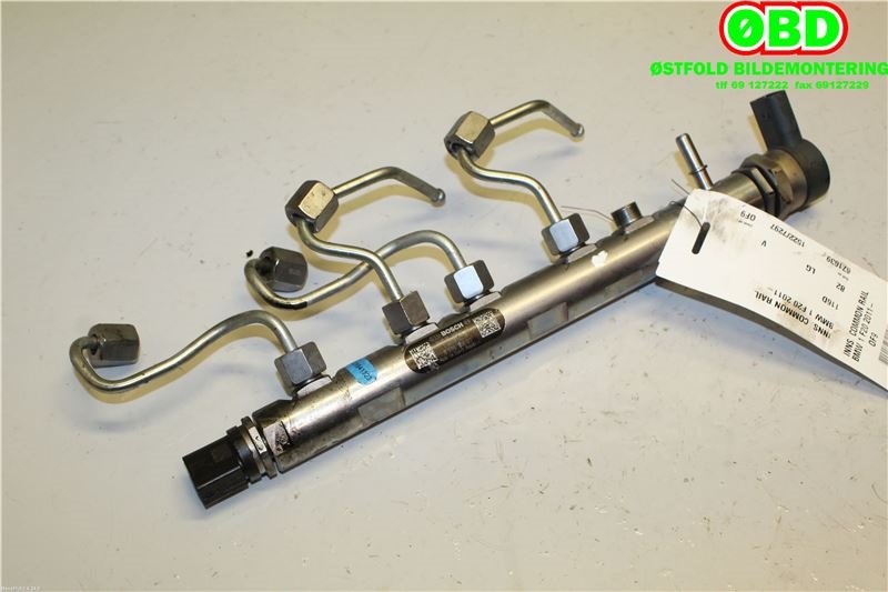Dyseskinne (fuelrail) til BMW 1-Serie 2011-2015 (Fase 1) (F20/F21) (F20/F21) (|0445214278|8514166)