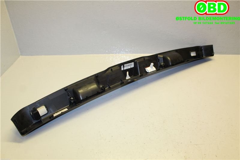 Innredning pakke til Mercedes ML 2011-2015 (Fase 1) (W166) (W166) (MERCEDES|A 166 740 06 72|A 166 740 37 00|1667400072)