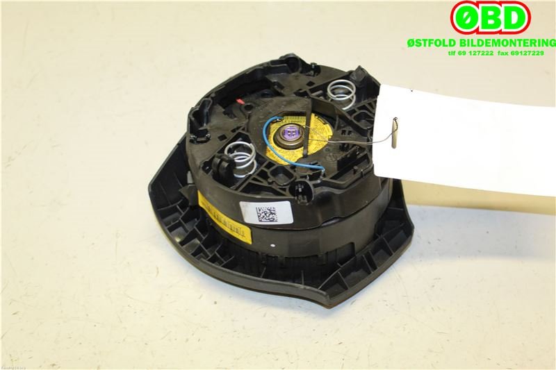 Airbag rattpute til VW Transporter / Caravelle 2009-2015 (Fase 2) (T5) (T5) (VOLKSWAGEN CARAVELLE|7E0 880 201 AT||7E0880201T)