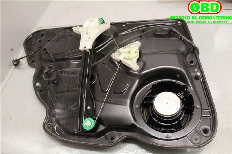 Ruteheis høyre bak til VW Passat 2005-2010 (B6) (B6) (VOLKSWAGEN|3C5 839 462 J|)