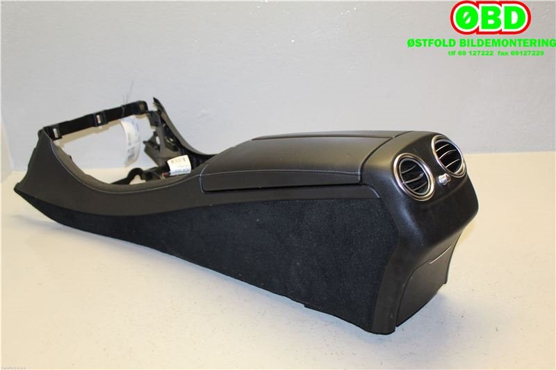 Sete armlene lokk til Mercedes E-Klasse 2016-2023 (W213) (W213) (MERCEDES|A 213 680 10 03|)