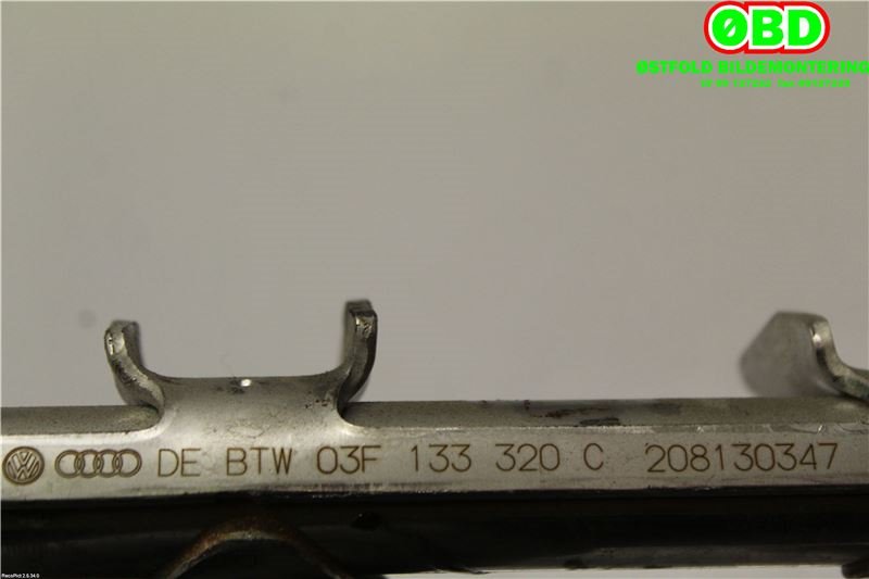Dyseskinne (fuelrail) til VW Golf VI 2008-2012  (VOLKSWAGEN|03F 133 320 C||03F133320C)
