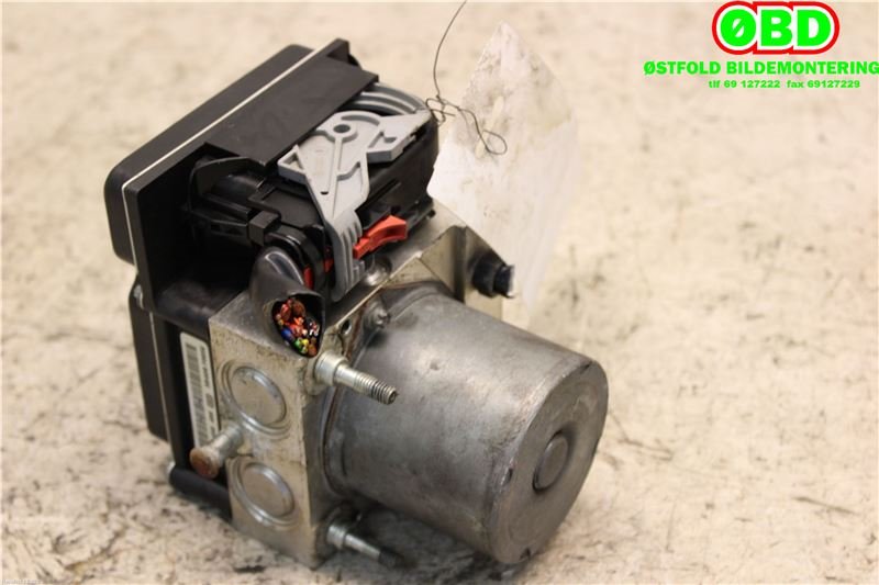 ABS sentral til Audi A4 2004-2008 (Type III) (B7) (B7) (AUDI|8E0614517BA|)