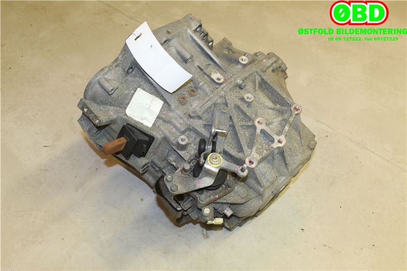 Girkasse manuell 6-trinn til Toyota Avensis 2009-2015 (Type III, Fase 1)  (TOYOTA|3030020A90|)