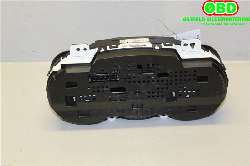 Instrumentpanel til Hyundai Ix20 2010-2017  (HYUNDAI|940231K490|)