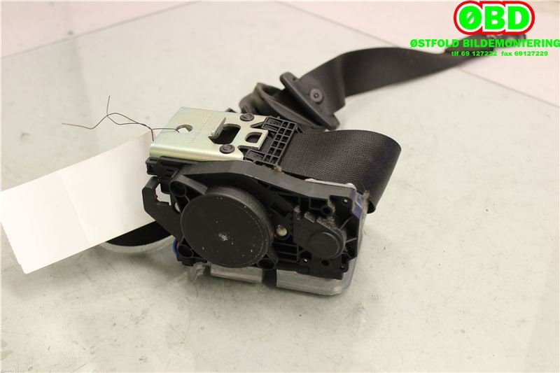 Airbag beltestrammer til Mercedes CLS 2004-2010 (C219) (C219) (MERCEDES|)