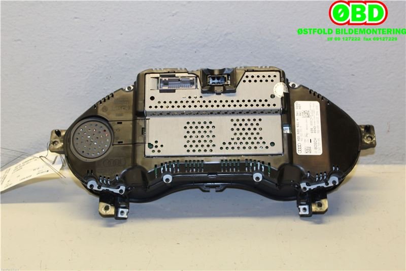 Instrumentpanel til Audi A6 2014-2018 (Type IV, Fase 2) (C7) (C7) (AUDI|4G0920931H|)