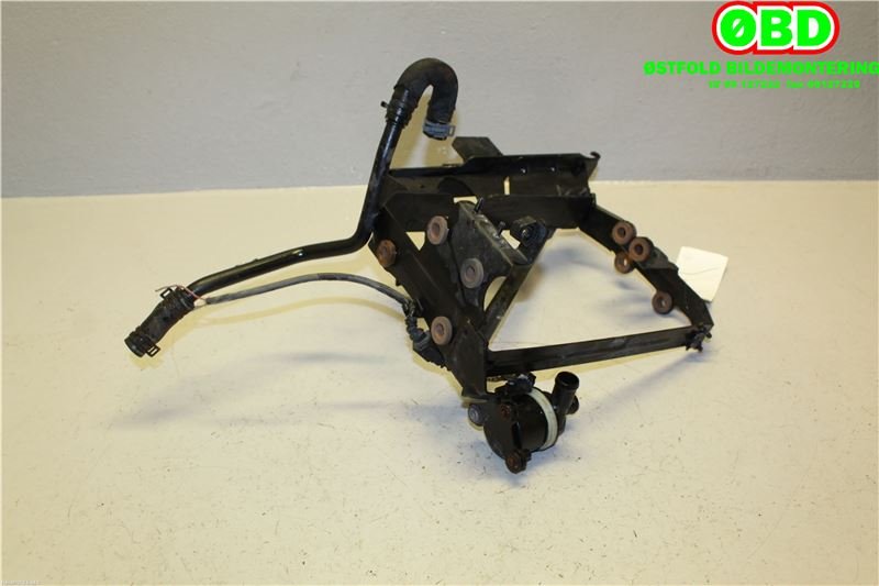 Diverse deler til Audi A6 2014-2018 (Type IV, Fase 2) (C7) (C7) (AUDI|4G0121261L||4G0121261)
