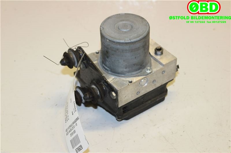 ABS sentral til Audi A4 2007-2014 (Type IV) (B8) (B8) (AUDI|8K0 614 517 FD|8K0 614 517 GJ|8K0614517FB)