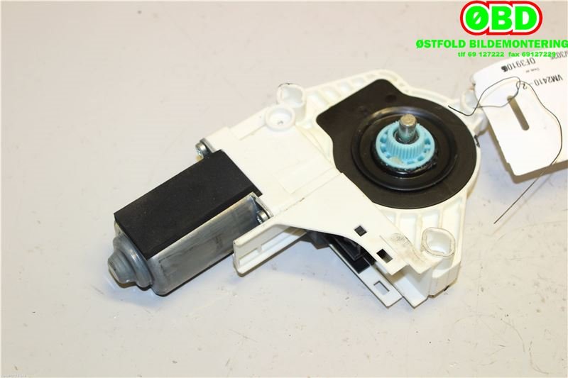 Ruteheis høyre foran til Audi A4 2007-2014 (Type IV) (B8) (B8) (AUDI|8T0 959 802 B||8K0959802A)