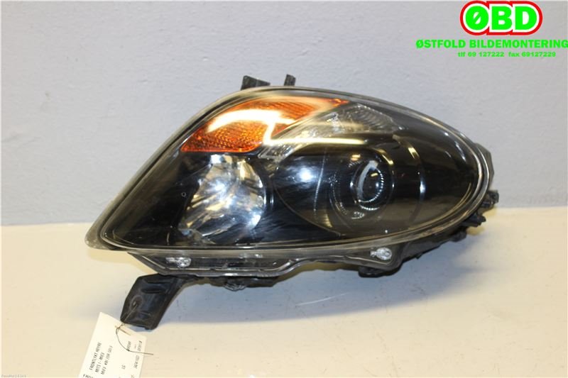 Frontlykt høyre halogen til Mitsubishi i-MiEV 2010-->> (MITSUBISHI|8301B310|)