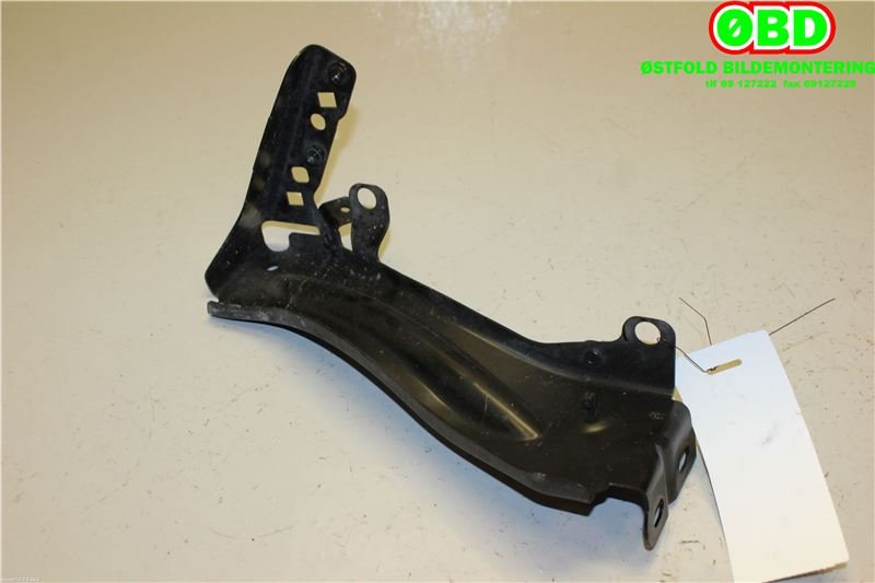 Diverse deler til Audi TT 2006-2014 (Type II) (AUDI|8J0 821 135 F|)