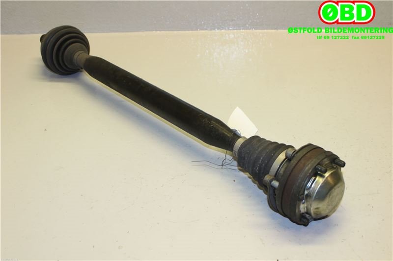 Drivaksel høyre foran til Audi TT 2006-2014 (Type II) (AUDI|8J0 407 272 G|3Q0 407 272 P|)