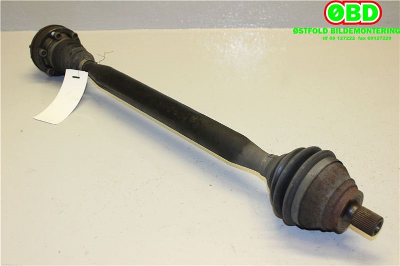 Drivaksel høyre foran til Audi TT 2006-2014 (Type II) (AUDI|8J0 407 272 G|3Q0 407 272 P|)