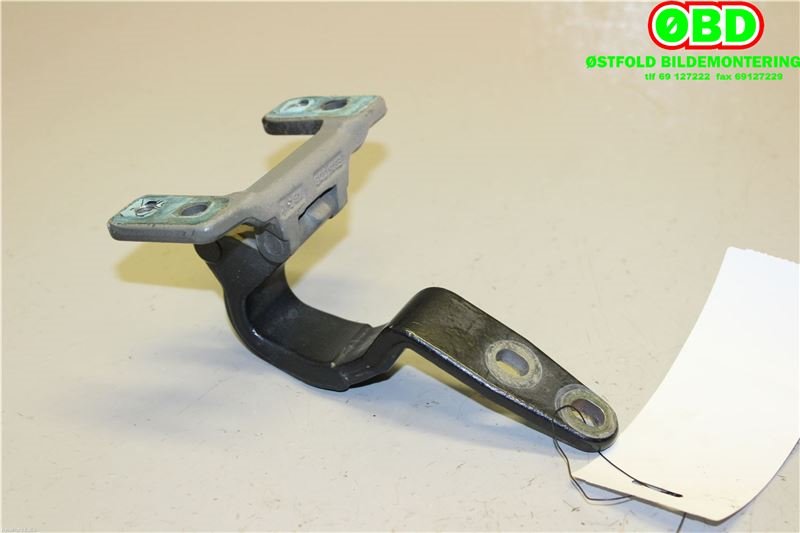 Hengsler til Mercedes GLK 2008-2015 (X204) (X204) (MERCEDES|A 204 740 07 37|A 204 740 15 00|2047400737)