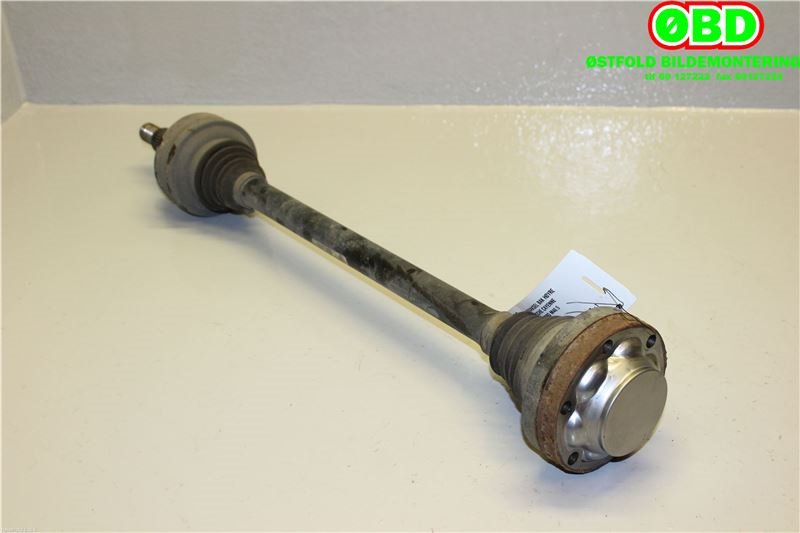 Drivaksel høyre bak til Porsche Cayenne 2002-2006 (Fase 1) (9PA) (9PA) (PORSCHE|955 332 024 10|955 332 024 11|7L0501201A)