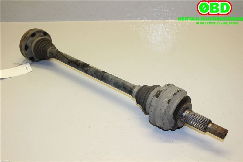 Drivaksel høyre bak til Porsche Cayenne 2002-2006 (Fase 1) (9PA) (9PA) (PORSCHE|955 332 024 10|955 332 024 11|7L0501201A)