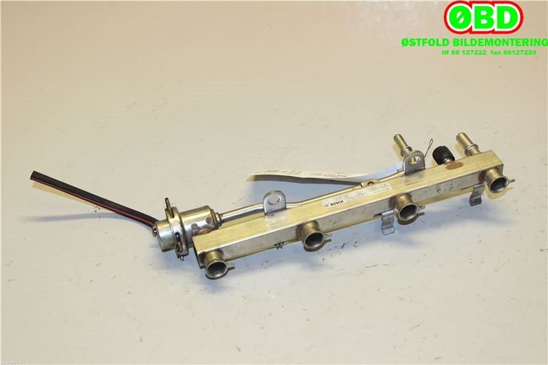 Dyseskinne (fuelrail) til Opel Astra J 2010-2015  (OPEL|55577580|817046)