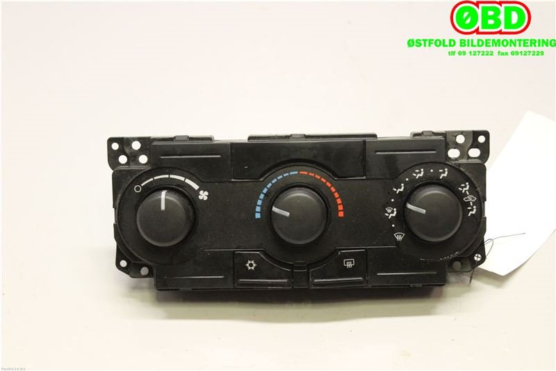 Varmeapparat betjening til Dodge Magnum 2004-2007 (DODGE||P55111870AJ)