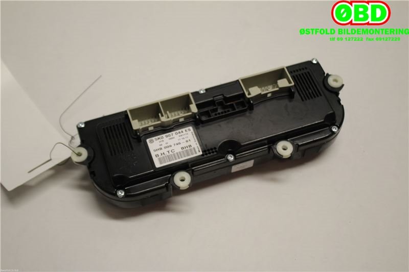 Varmeapparat betjening til VW Tiguan 2011-2016 (Type I, Fase 2)  (VOLKSWAGEN|5K0 907 044 HB||5K0907044ES)