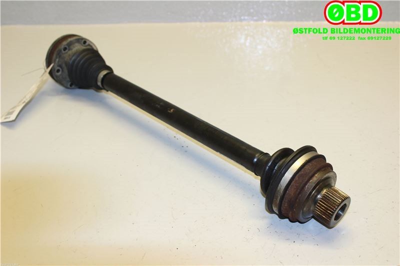 Drivaksel venstre bak til Audi A4 2007-2014 (Type IV) (B8) (B8) (AUDI|8K0 501 203 J||8K0501203J)