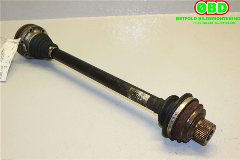 Drivaksel høyre bak til Audi A4 2007-2014 (Type IV) (B8) (B8) (AUDI|8K0 501 203 J||8K0501203J)