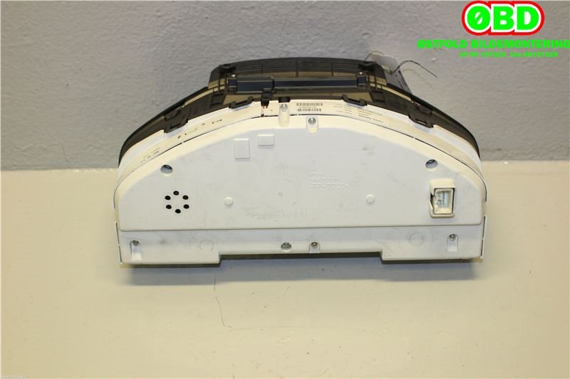 Instrumentpanel til Volvo XC70 2008-2013 (Type II, Fase 1)  (VOLVO|36002600||31270901AA)