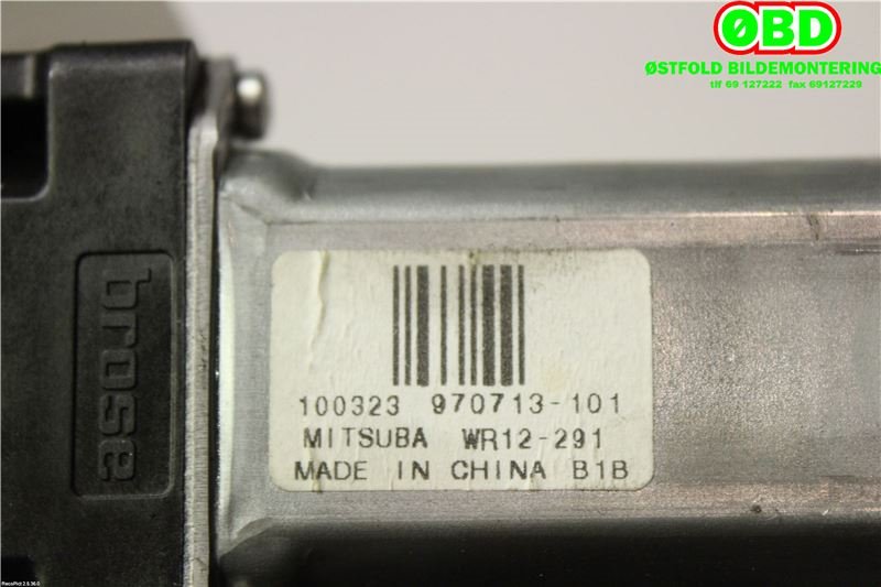 Ruteheis venstre foran til Volvo XC70 2008-2013 (Type II, Fase 1)  (VOLVO|30699645||970713101)