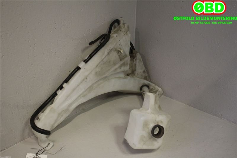 Spylertank til Volvo V50 2007-2012 (Fase 2) (VOLVO|31253164|)