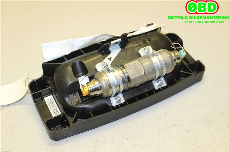 Airbag passasjer til Mercedes A-Klasse 2012-2018 (W176) (W176) (MERCEDES|A 176 860 00 02||1768600002)